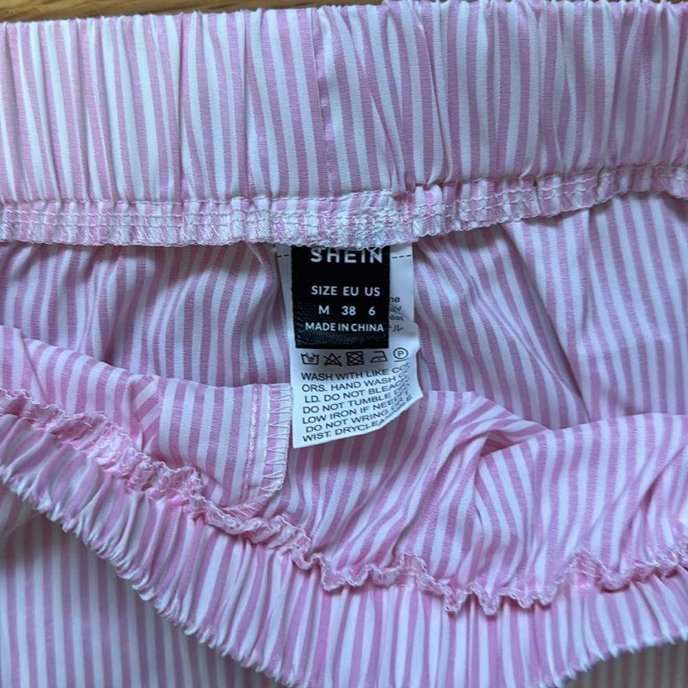 Shein Short Set - Picture 4 of 4